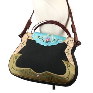 Oovoo Elegant Whimsy Handmade Weekender Travel Bag